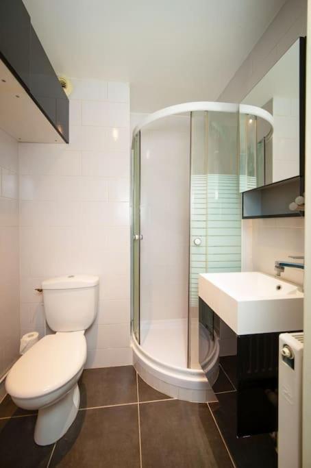 Air-Conditioned Apartment With Private Parking Marseille Exteriör bild
