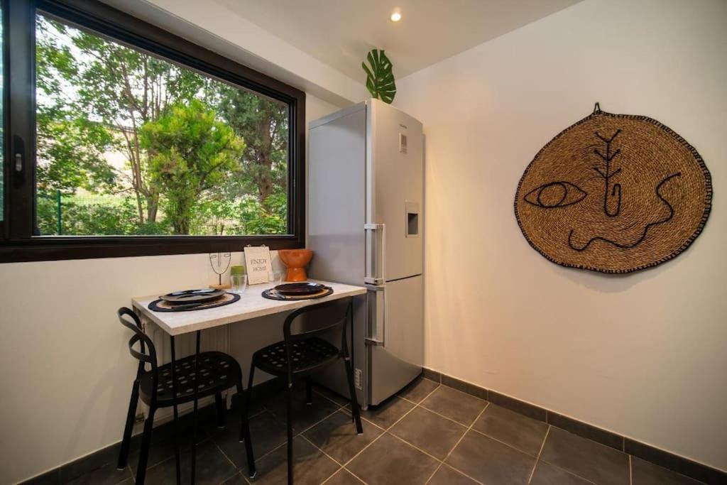 Air-Conditioned Apartment With Private Parking Marseille Exteriör bild